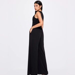 Cider Elegant Black Sleeveless Jumpsuit